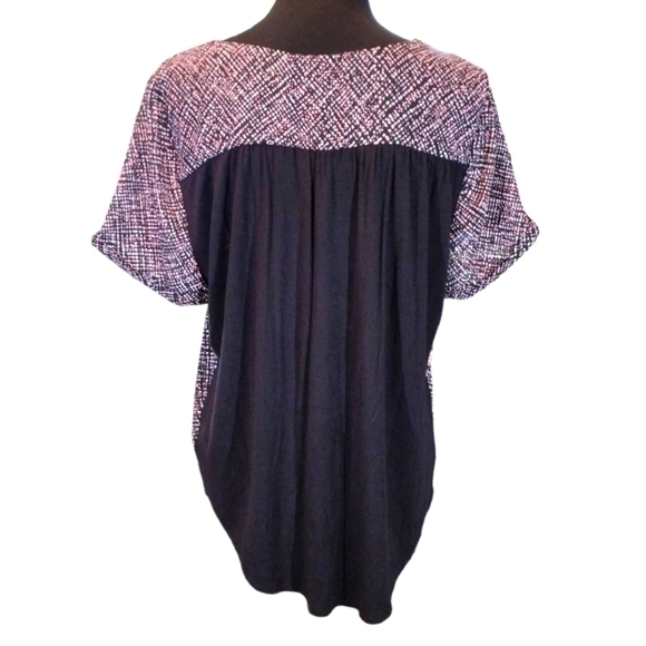 APT. 9 1/4 Zip Top - Picture 2 of 4